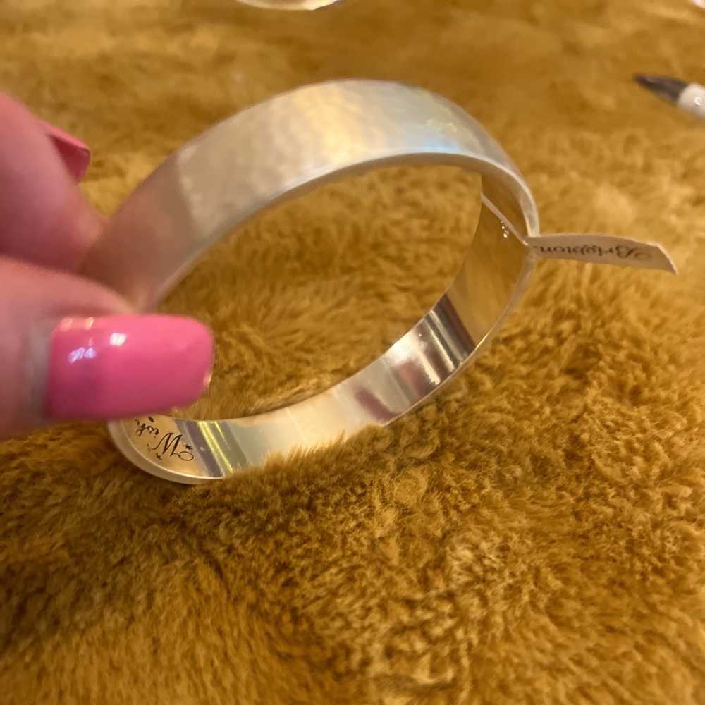 BRIGHTON bracelet bAngle NWT APOLO ENGRAVED ON INSIDE “wish and you may receive